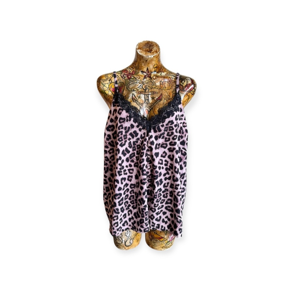 TORRID top cami lace black animal pattern Sz 1 XL sleeveless